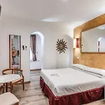 Ξενοδοχείο Santa Prassede 2*