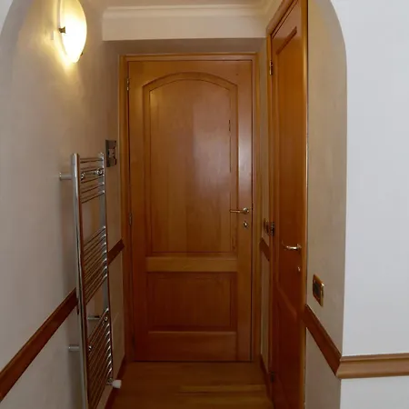 Hotel Santa Prassede Roma