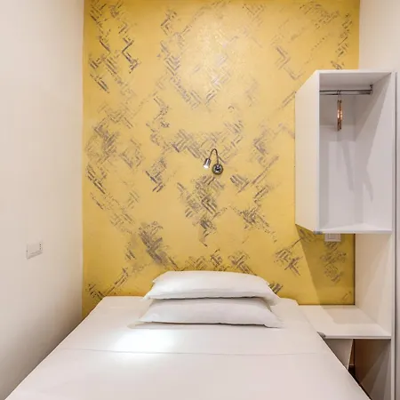 Santa Prassede 2* Rom