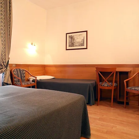 Santa Prassede 2* Rome