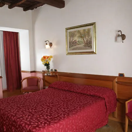 Hotel Santa Prassede 2*