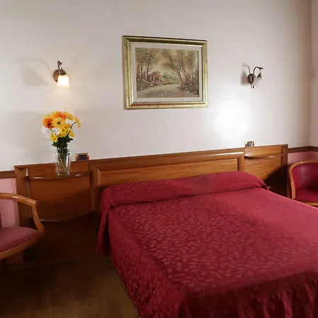 Santa Prassede Hotel Rome