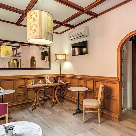 Santa Prassede 2* Rome