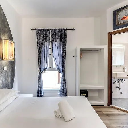 Santa Prassede Hotel