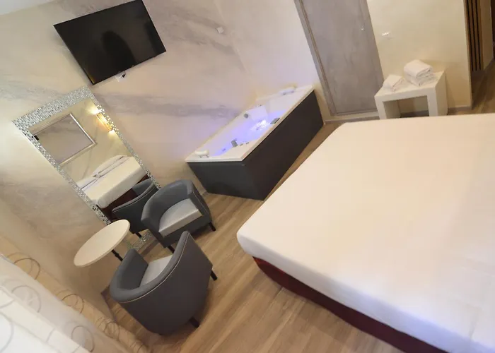 サンタ プラッセーデ 2*