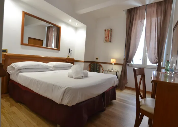 サンタ プラッセーデ 2* ローマ