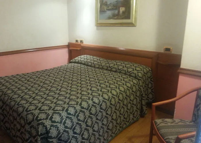 サンタ プラッセーデ ホテル 2*