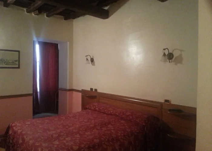 ホテル サンタ プラッセーデ 2*