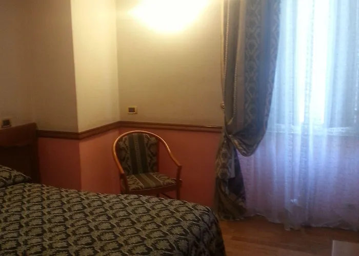 サンタ プラッセーデ ローマ