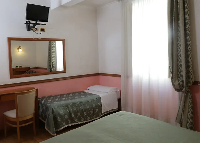 サンタ プラッセーデ