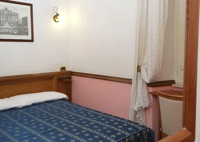 サンタ プラッセーデ 2* ローマ