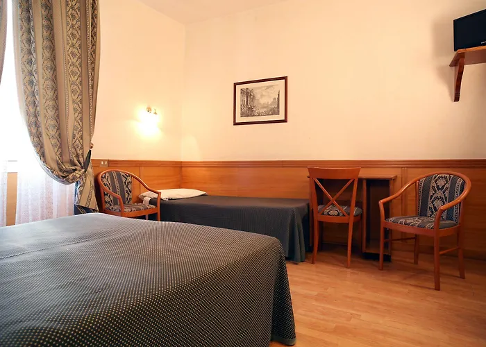 サンタ プラッセーデ 2* ローマ